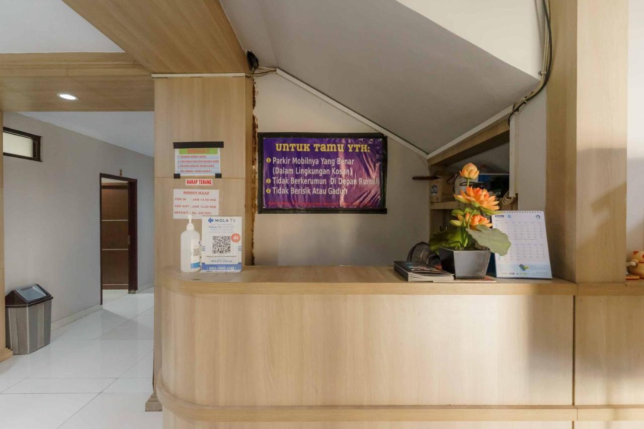 Koolkost Syariah At Taman Simprug Cikarang Hotel Bekasi Exterior photo